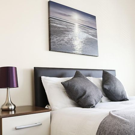 Parks Nest 5 Apartment Кингстън ъпон Хъл Екстериор снимка