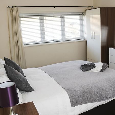 Parks Nest 5 Apartment Кингстън ъпон Хъл Екстериор снимка