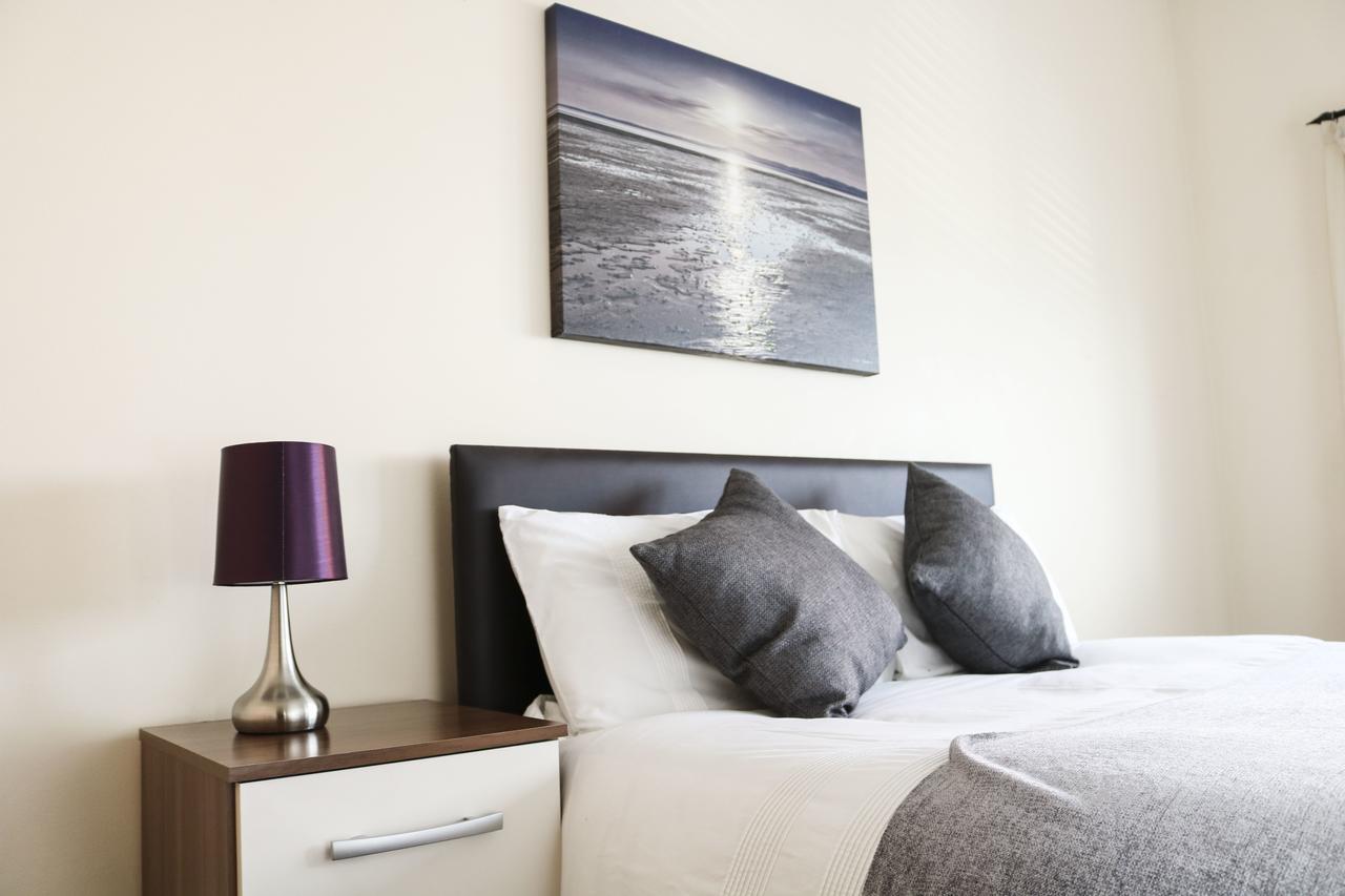 Parks Nest 5 Apartment Кингстън ъпон Хъл Екстериор снимка
