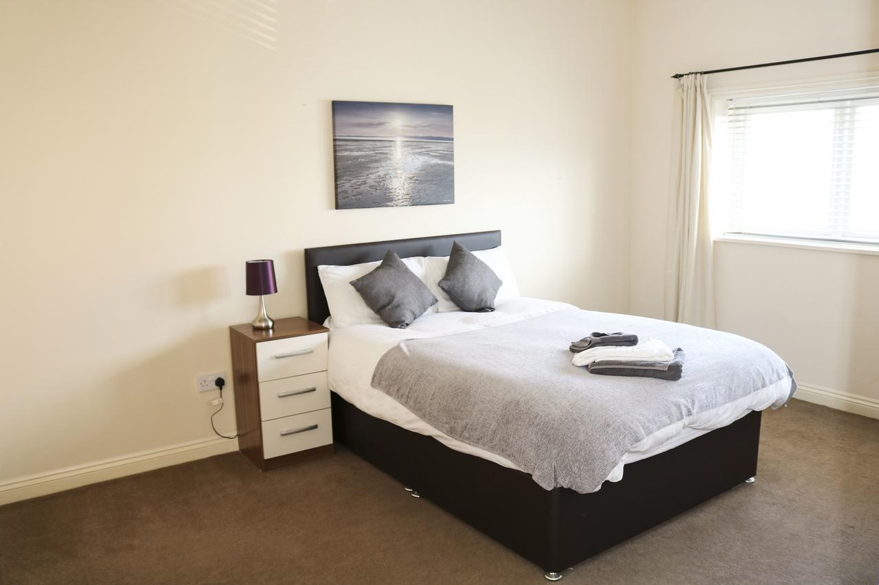 Parks Nest 5 Apartment Кингстън ъпон Хъл Екстериор снимка