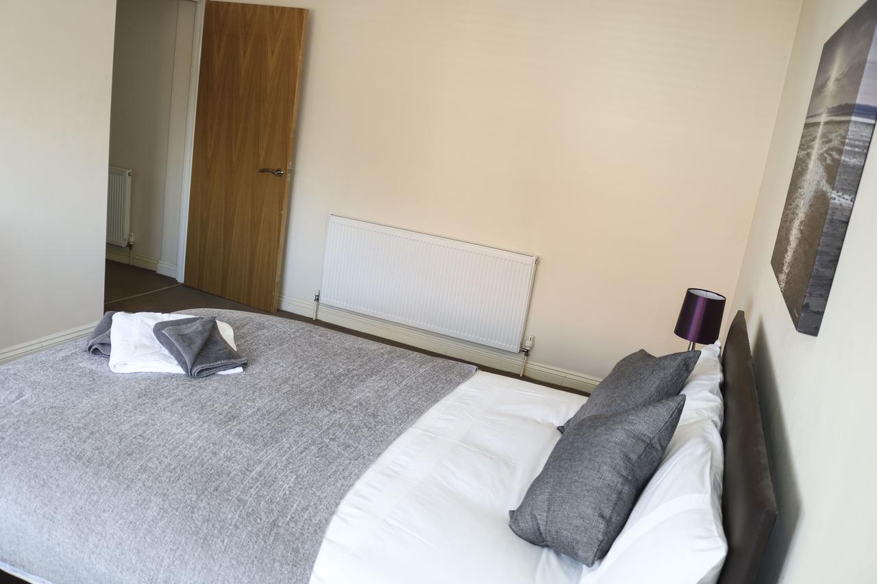 Parks Nest 5 Apartment Кингстън ъпон Хъл Екстериор снимка